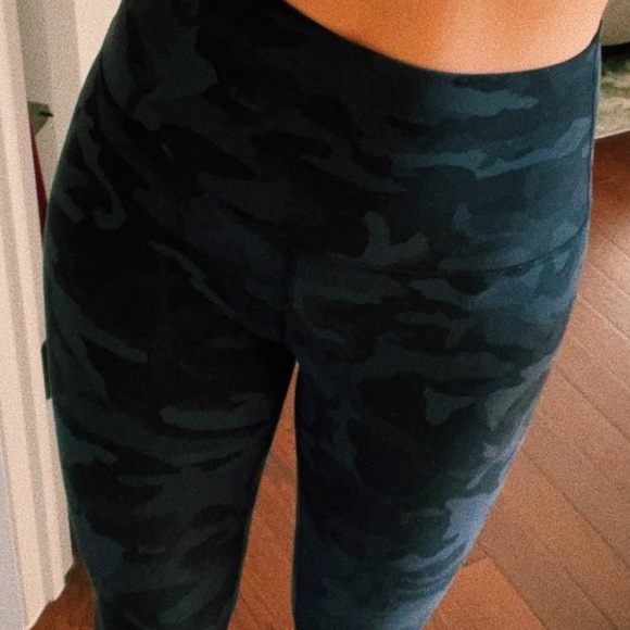 Lululemon leggings - Picture 1 of 1